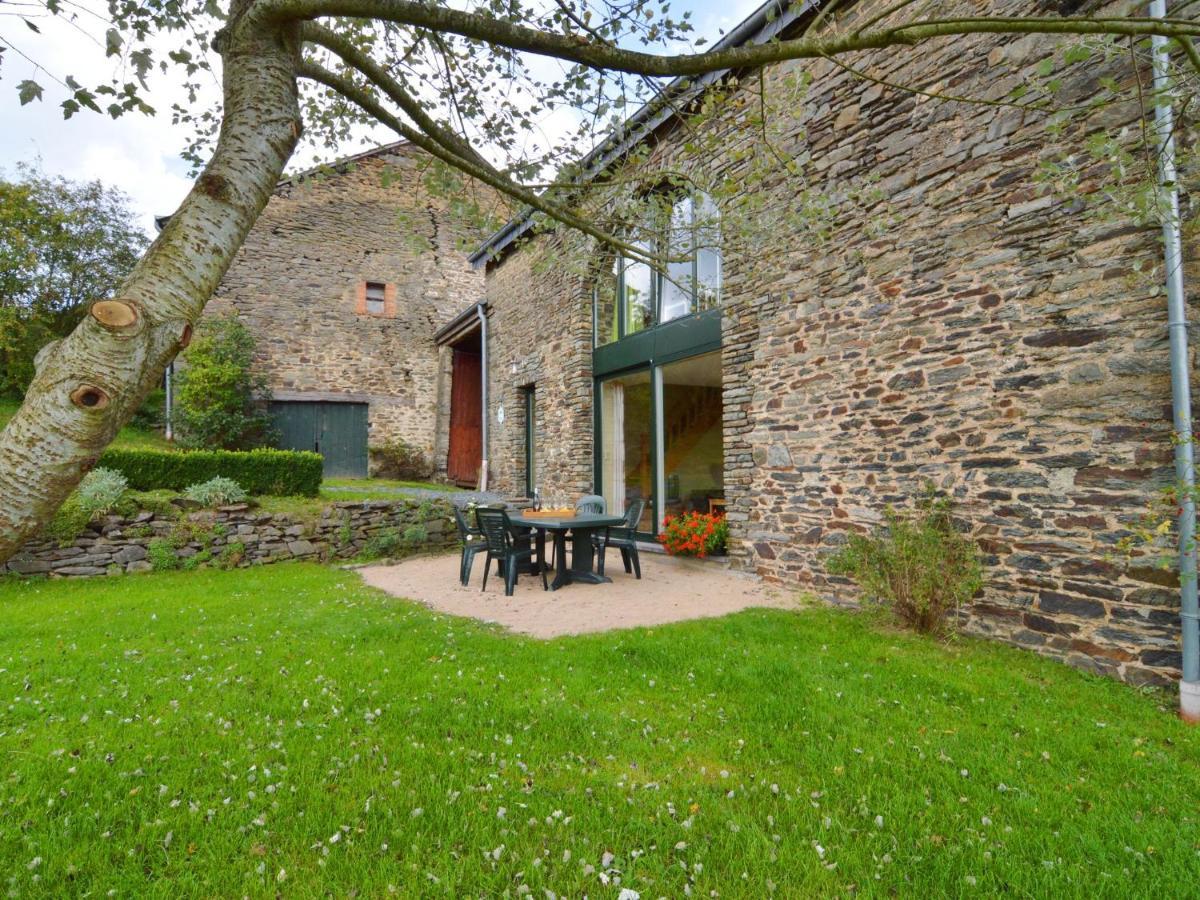 Comfortable Cottage In Neufmoulin With Meadow View Houffalize Rom bilde