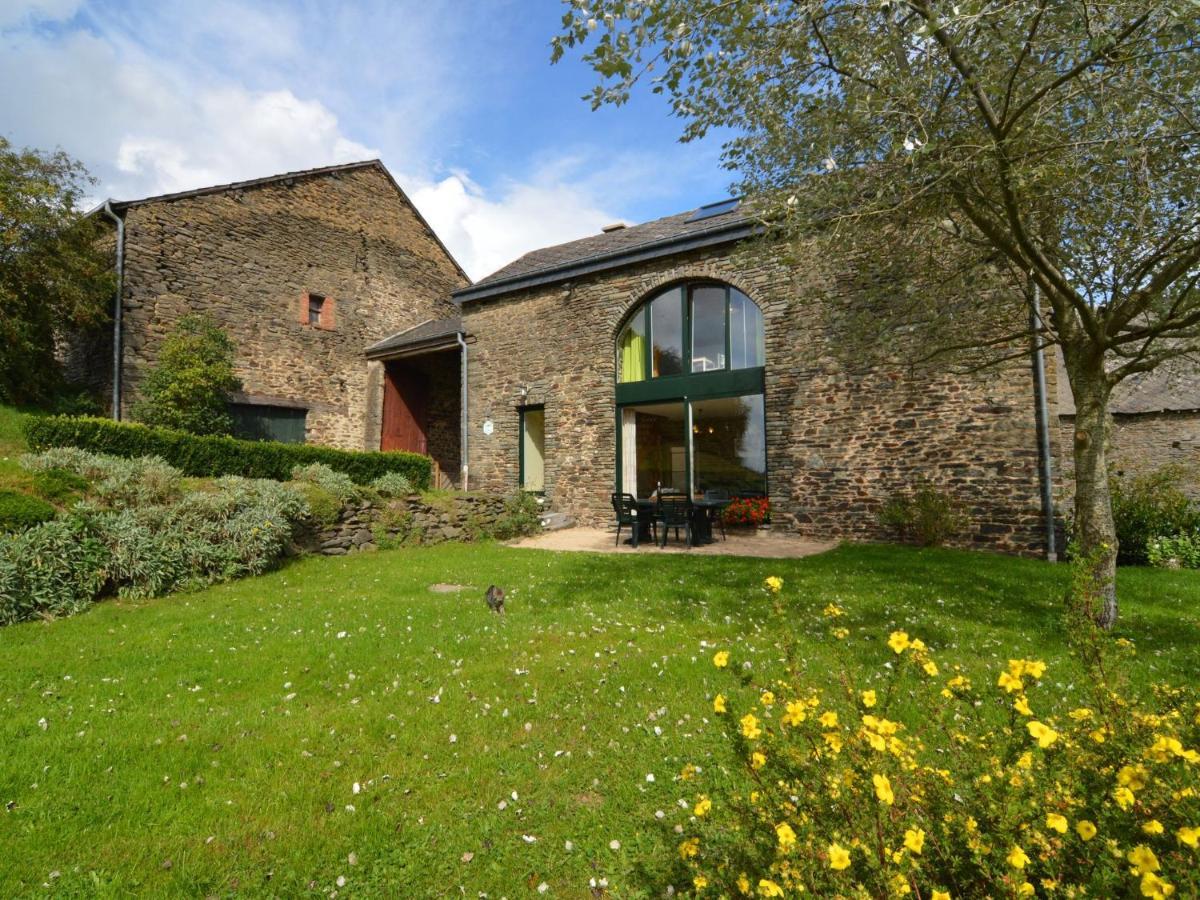 Comfortable Cottage In Neufmoulin With Meadow View Houffalize Rom bilde