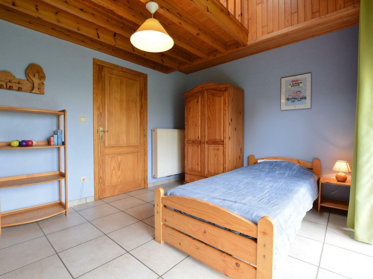 Comfortable Cottage In Neufmoulin With Meadow View Houffalize Eksteriør bilde