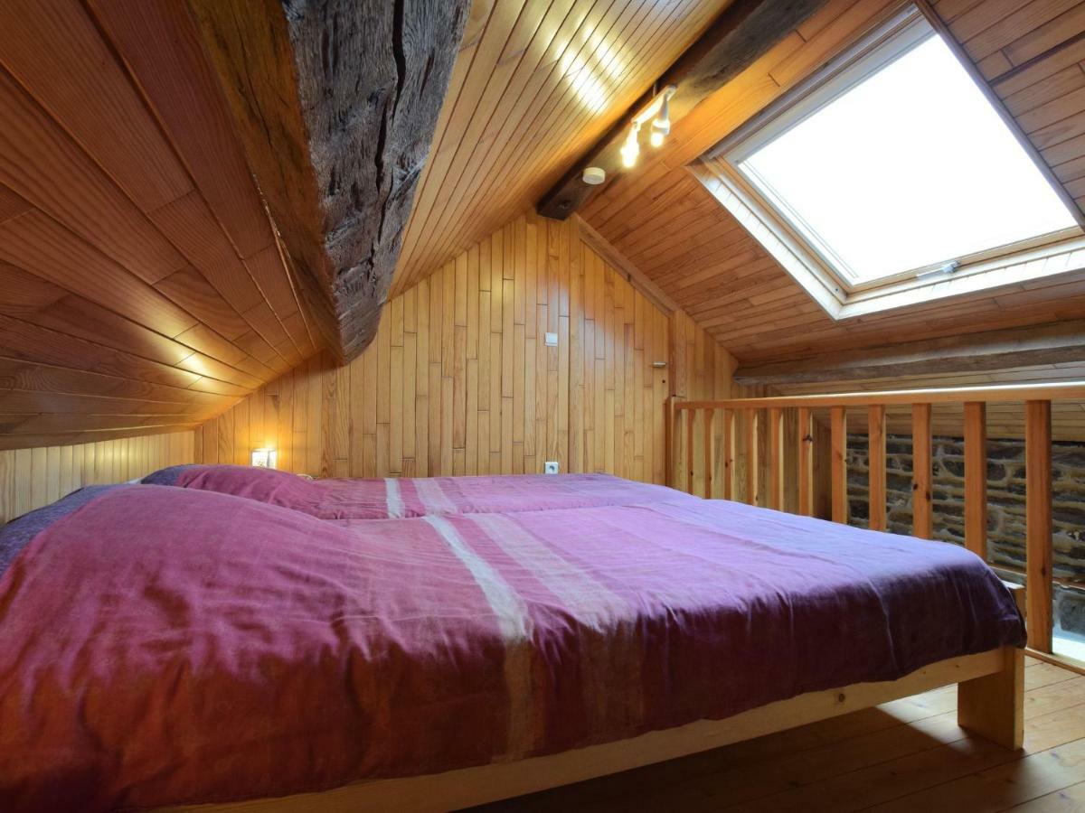 Comfortable Cottage In Neufmoulin With Meadow View Houffalize Eksteriør bilde